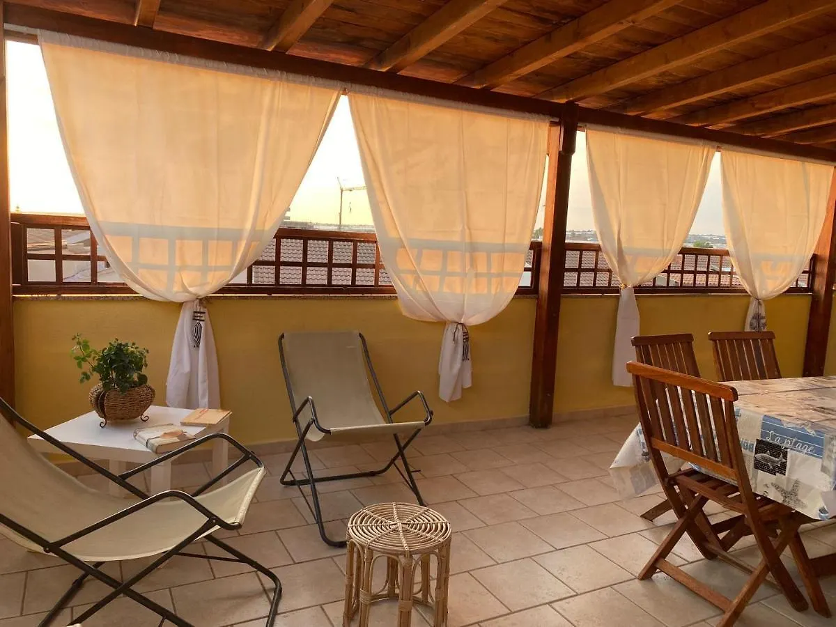 Apartment Casa Vacanze Il Giardino Dei Girasoli Marina di Ragusa
