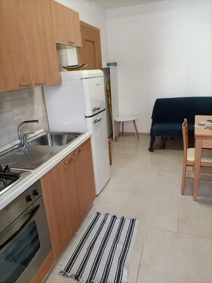 Casa Vacanze Il Giardino Dei Girasoli Marina di Ragusa Italia