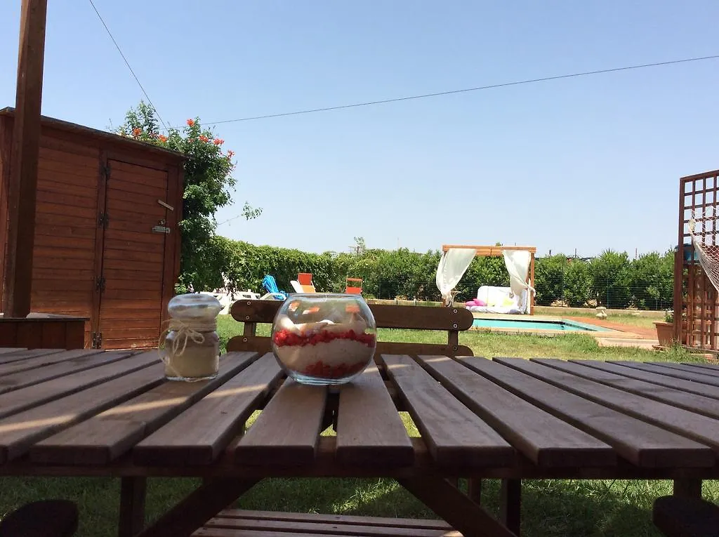 Casa Vacanze Il Giardino Dei Girasoli Marina di Ragusa Italia