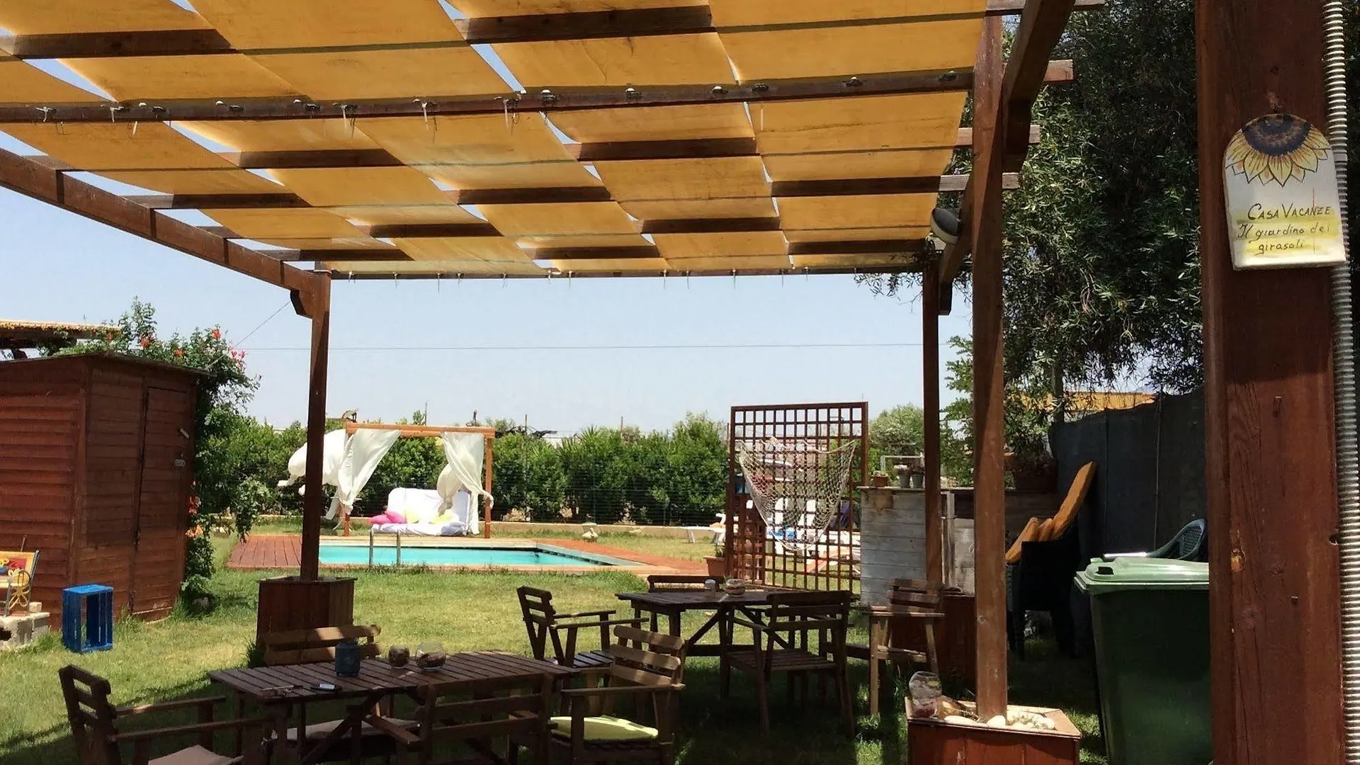 Casa Vacanze Il Giardino Dei Girasoli Marina di Ragusa 0*,