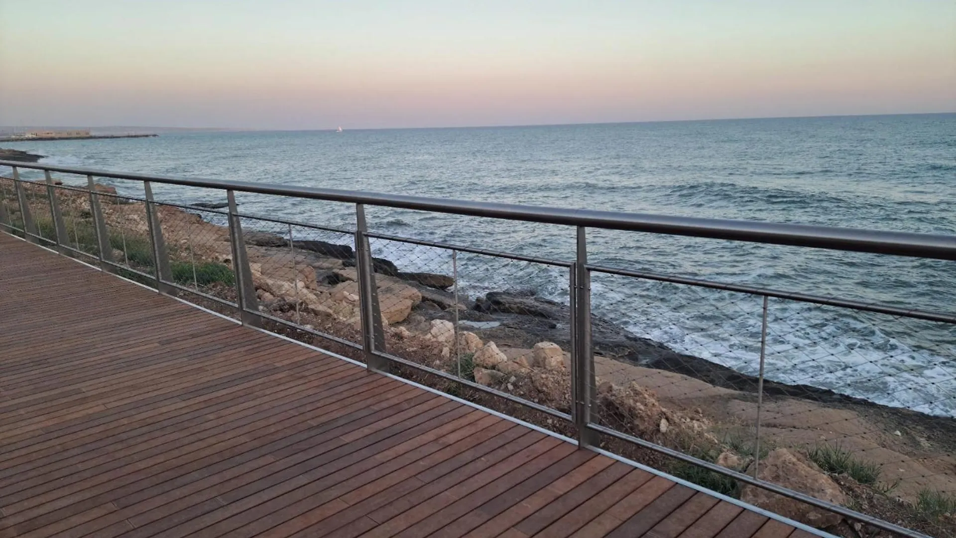 Casa Vacanze Il Giardino Dei Girasoli Marina di Ragusa 0*,  Italy