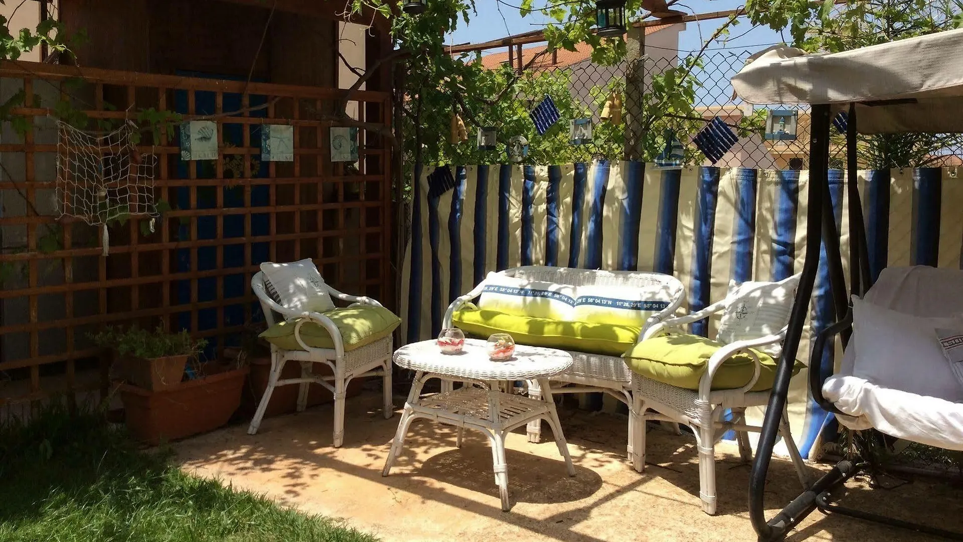Casa Vacanze Il Giardino Dei Girasoli Marina di Ragusa Apartment